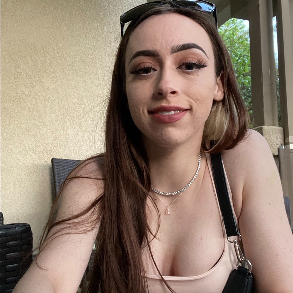 Meet your Posher, Bianca